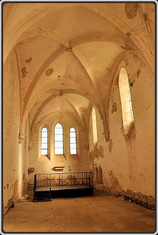 5: avalleur-photo05-680x1024